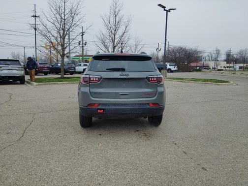 2023 Jeep Compass Trailhawk