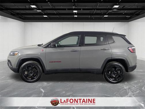 2023 Jeep Compass Trailhawk