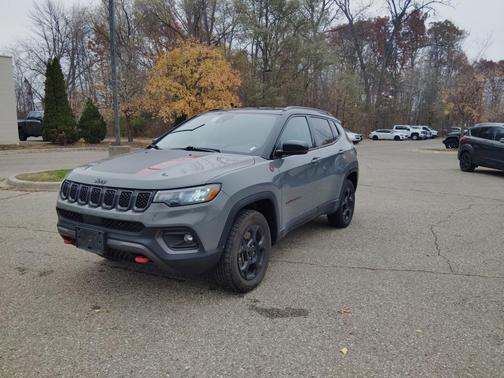 2023 Jeep Compass Trailhawk