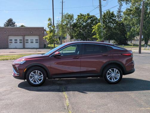 Cinnabar Metallic 2025 Buick Envista Preferred FWD