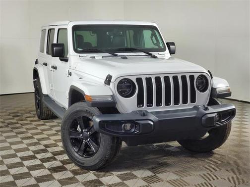 2020 Jeep Wrangler Unlimited Sahara Altitude 4X4