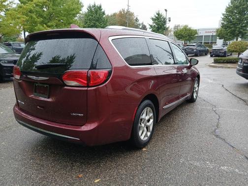 2020 Chrysler Pacifica Limited