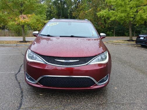 2020 Chrysler Pacifica Limited