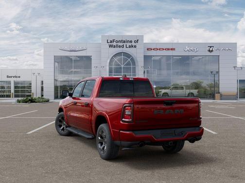 Molten Red Pearl-Coat Exterior Paint 2026 RAM 1500 Big Horn/Lone Star