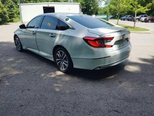Platinum White Pearl 2022 Honda Accord Hybrid EX-L