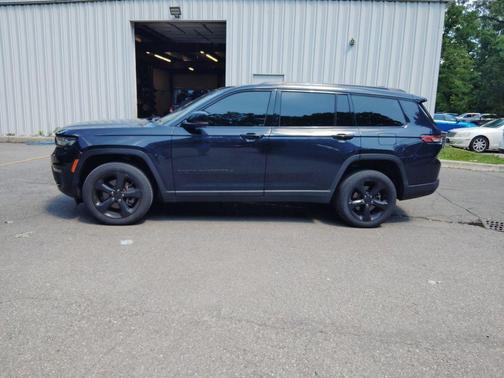 Midnight 2024 Jeep Grand Cherokee L Limited