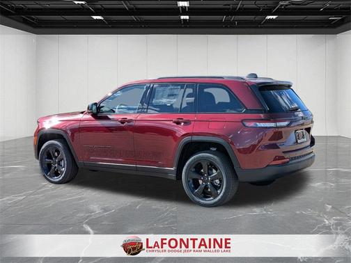 2025 Jeep Grand Cherokee Altitude