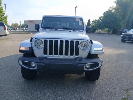 2023 Jeep Gladiator Sport S