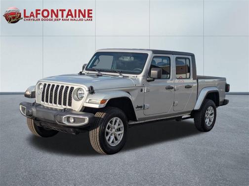 2023 Jeep Gladiator Sport S