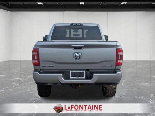 2020 RAM 2500 Big Horn Crew Cab 4X4 6'4' Box