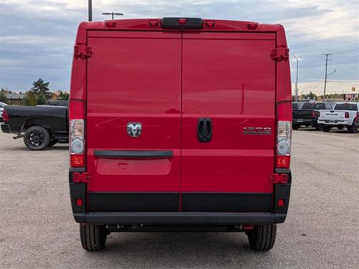 2026 RAM ProMaster 1500 Low Roof