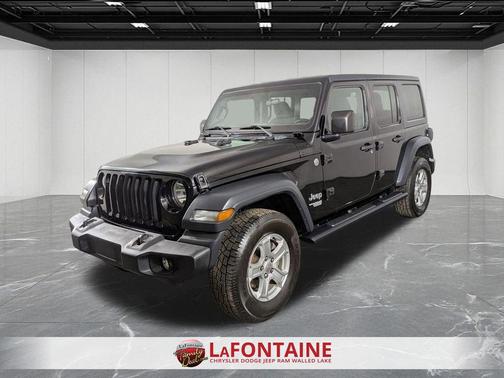 Black Clearcoat 2018 Jeep Wrangler Unlimited Sport