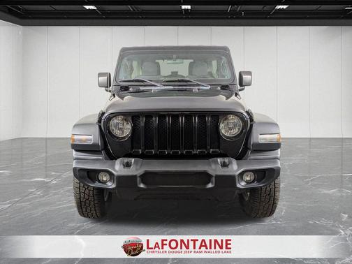 Black Clearcoat 2018 Jeep Wrangler Unlimited Sport