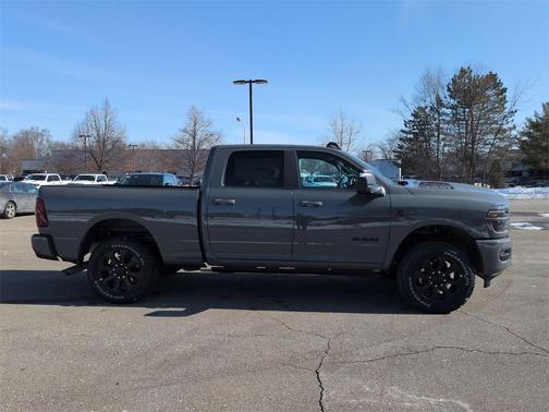 2026 RAM 2500 Laramie Crew Cab 4x4 6'4' Box
