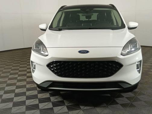 Oxford White 2020 Ford Escape SEL