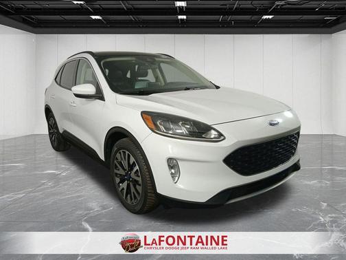Oxford White 2020 Ford Escape SEL