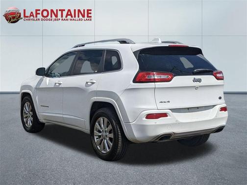 2017 Jeep Cherokee Overland