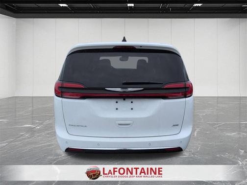 2026 Chrysler Pacifica L