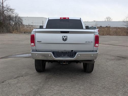 2018 RAM 2500 Laramie Mega Cab 4x4 6'4' Box