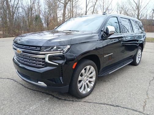 2024 Chevrolet Suburban Premier