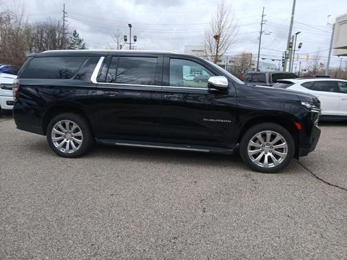 2024 Chevrolet Suburban Premier