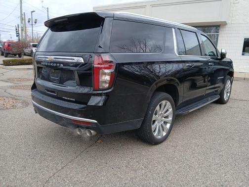 2024 Chevrolet Suburban Premier