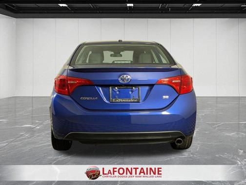 Blue 2018 Toyota Corolla SE