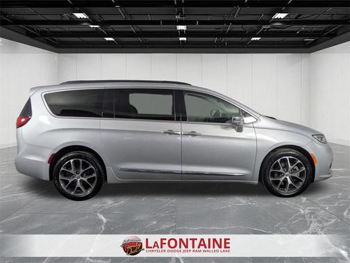 2022 Chrysler Pacifica Limited