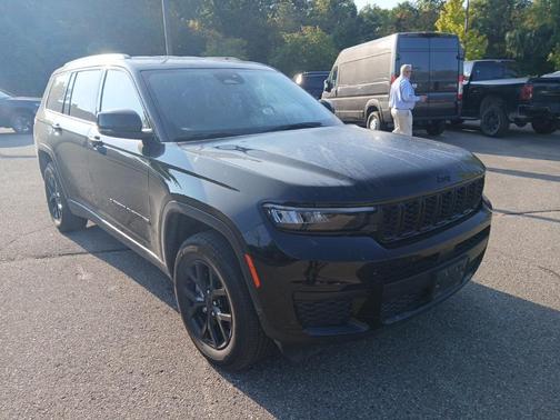 2024 Jeep Grand Cherokee L Altitude