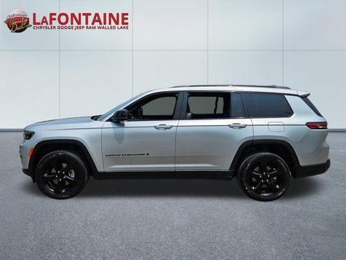 2023 Jeep Grand Cherokee L Altitude 4x4
