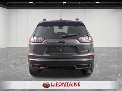 2023 Jeep Cherokee Trailhawk