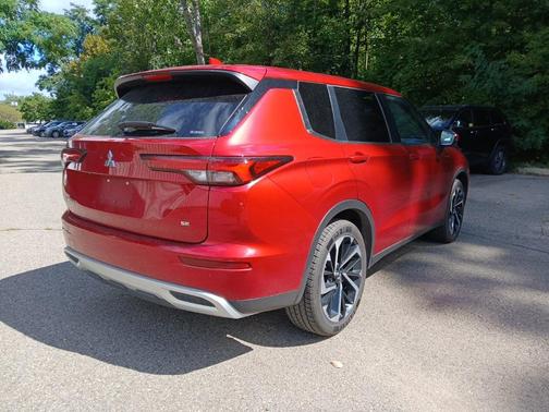 2024 Mitsubishi Outlander SE 2.5 S-AWC