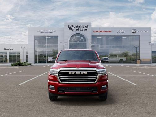 Molten Red Pearl-Coat Exterior Paint 2026 RAM 1500 Laramie