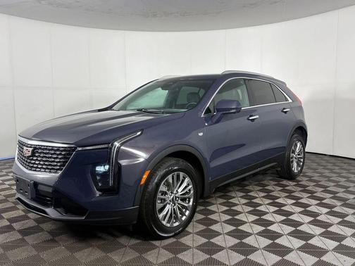 Midnight Sky Metallic 2025 Cadillac XT4 Premium Luxury