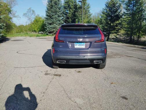 Midnight Sky Metallic 2025 Cadillac XT4 Premium Luxury