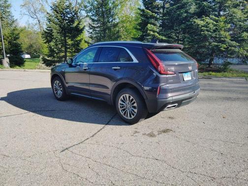 Midnight Sky Metallic 2025 Cadillac XT4 Premium Luxury