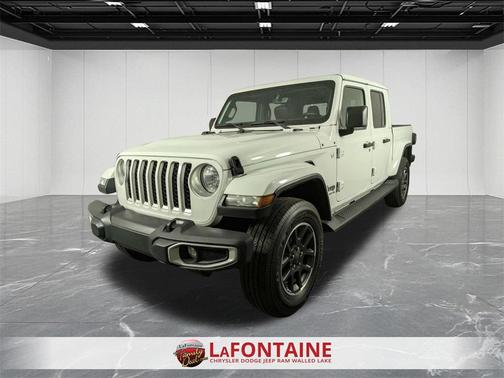 2022 Jeep Gladiator Overland