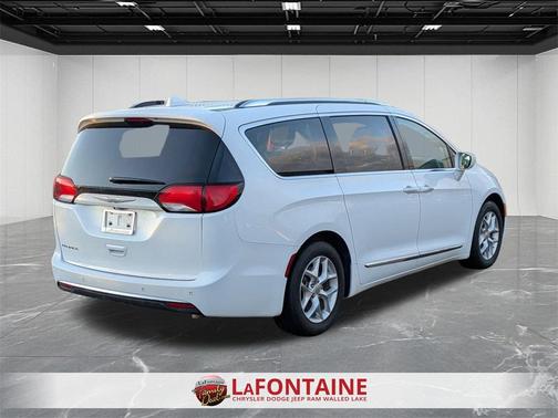 2019 Chrysler Pacifica Touring-L Plus