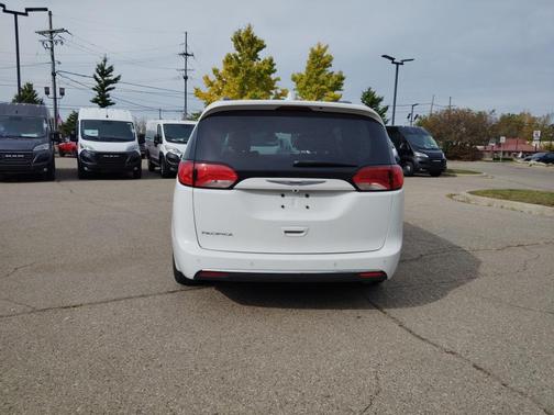 2019 Chrysler Pacifica Touring-L Plus