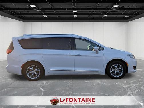 2019 Chrysler Pacifica Touring-L Plus