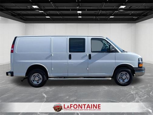 2024 Chevrolet Express 2500 RWD 2500 Regular Wheelbase WT
