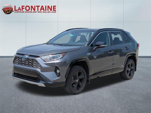 2020 Toyota RAV4 Hybrid SE
