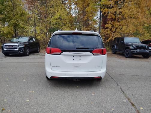 2020 Chrysler Pacifica Limited