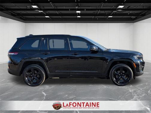 2024 Jeep Grand Cherokee Altitude
