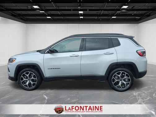 Silver Zynith Metallic Clearcoat 2025 Jeep Compass Limited