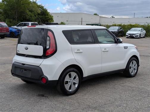 2016 Kia Soul Base