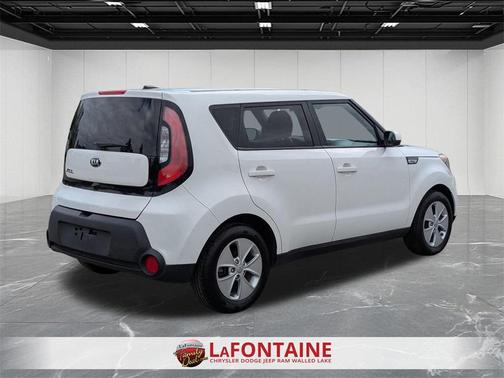 2016 Kia Soul Base