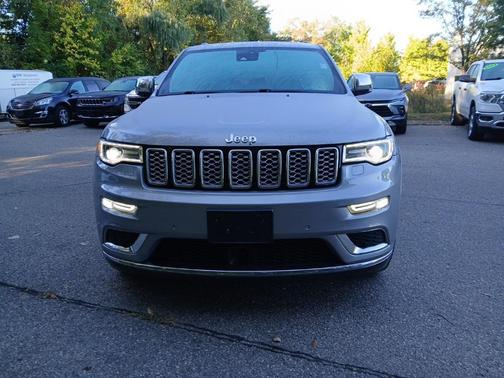 2020 Jeep Grand Cherokee Summit