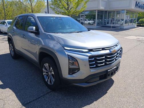 Crimson Metallic 2025 Chevrolet Trax LT