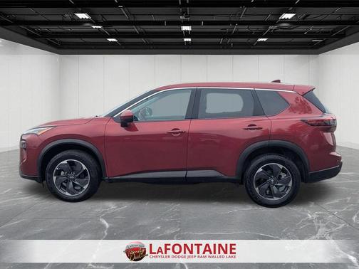 Scarlet 2025 Nissan Rogue SV